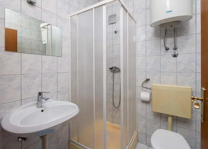 Poolside Apartamento Lokva Rogoznica