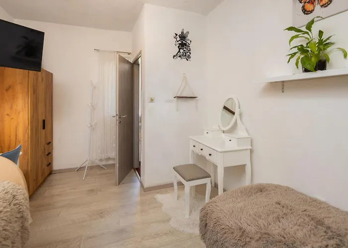 Poolside Lejlighed Lokva Rogoznica