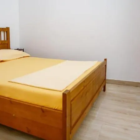Poolside Apartment Lokva Rogoznica