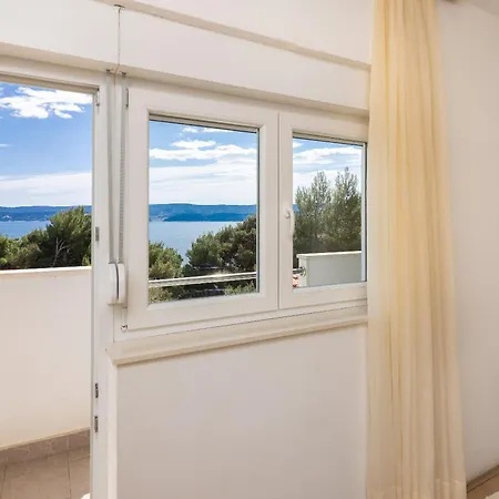 Appartement Poolside