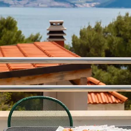 Appartement Poolside *