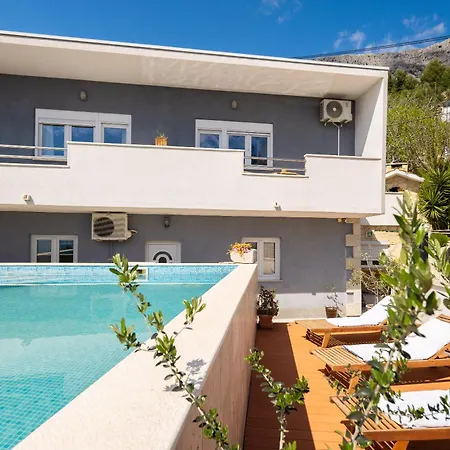 Poolside * Lokva Rogoznica