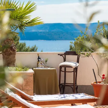 Appartement Poolside