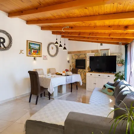 Appartement Poolside Lokva Rogoznica