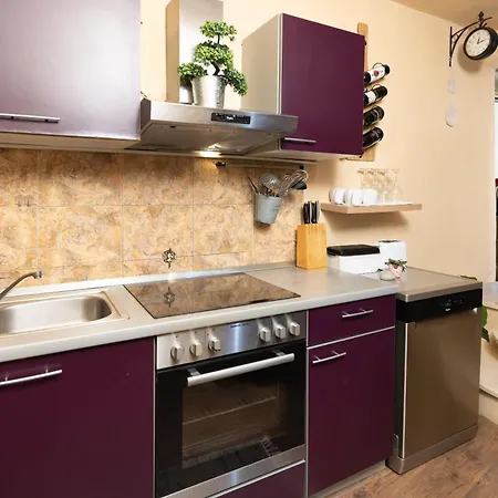 Appartement Poolside Lokva Rogoznica