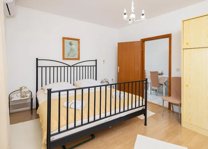 公寓 Poolside 洛克瓦罗戈兹尼察